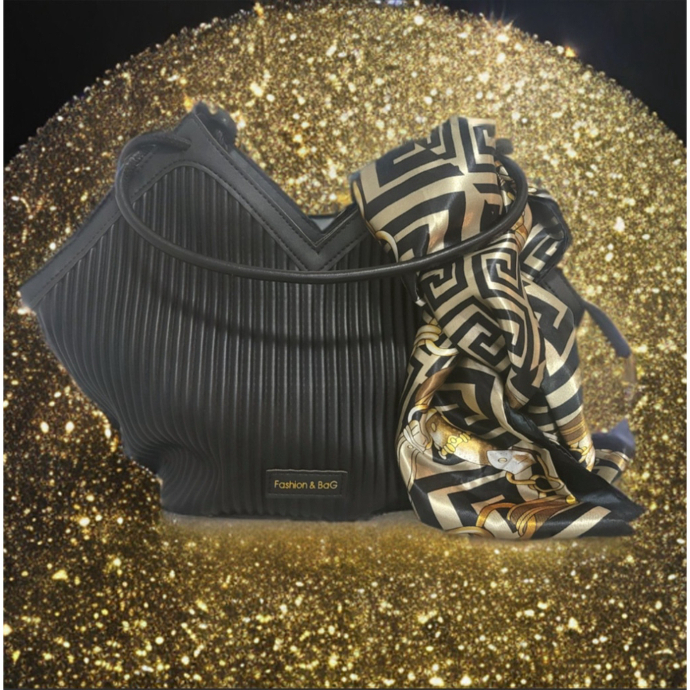 Black satchel bag with silk scarf and wristlet wallet - Picture 3 of 3